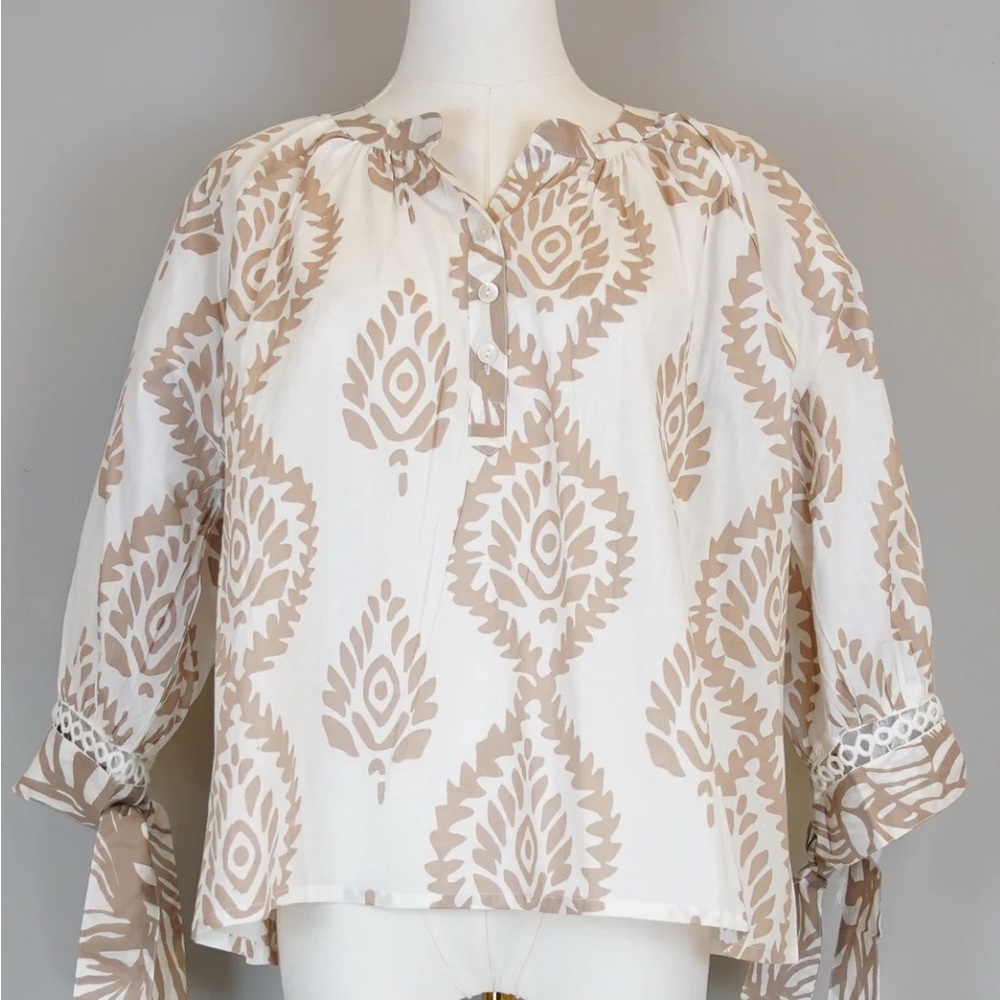Chic Beige Patterned Women's Blouse